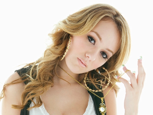 �e�B�j�[�V���E�P���[