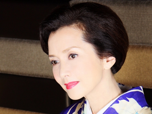 �����T��