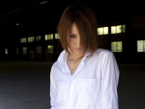YU
